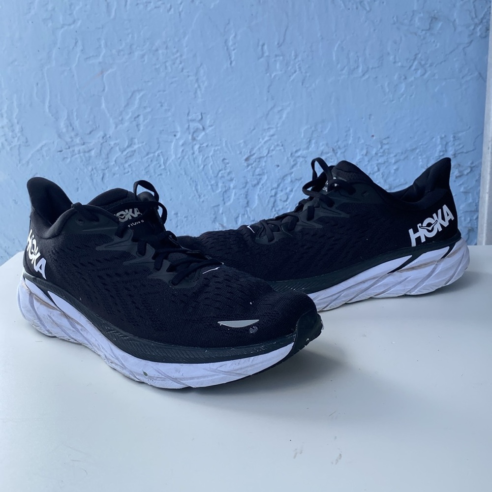 Hoka Clifton 8 Sneakers